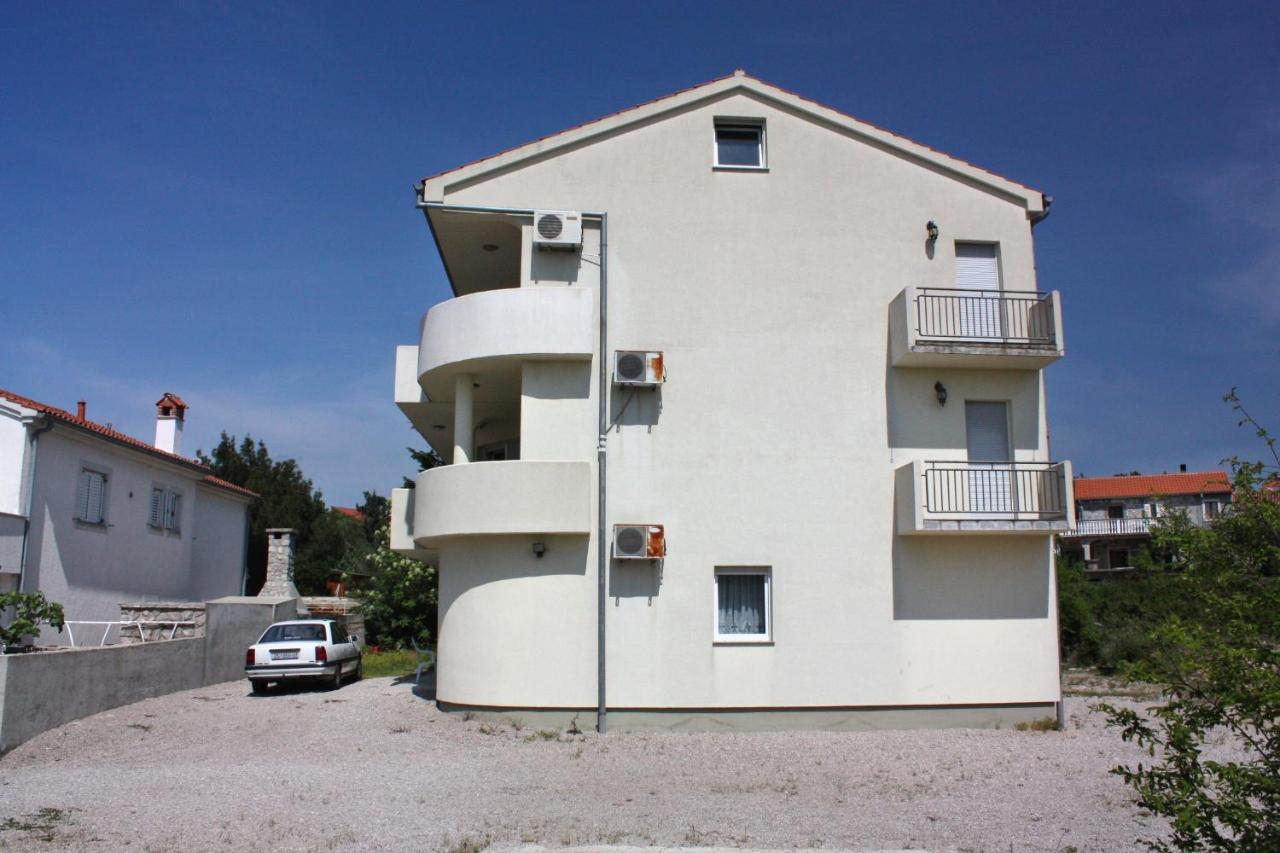 Apartments And Rooms With Parking Space Sveti Vid, Krk - 5323 Exterior photo